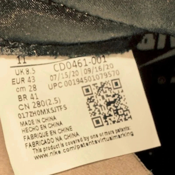 NEW Nike Air Jordan 1 Retro High OG Silver Toe Sneakers CD0461-001 Womens 11 - Picture 8 of 9